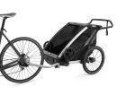PrzyczepkaTHULE-Chariot-Lite-2-Agave-Black-podlaczona-do-roweru.jpg